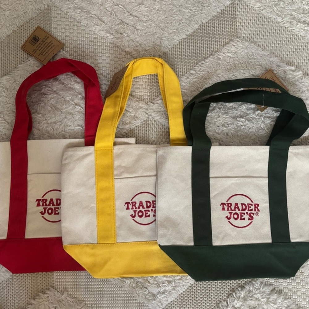 Trader Joe's Canvas Tote Bags Set